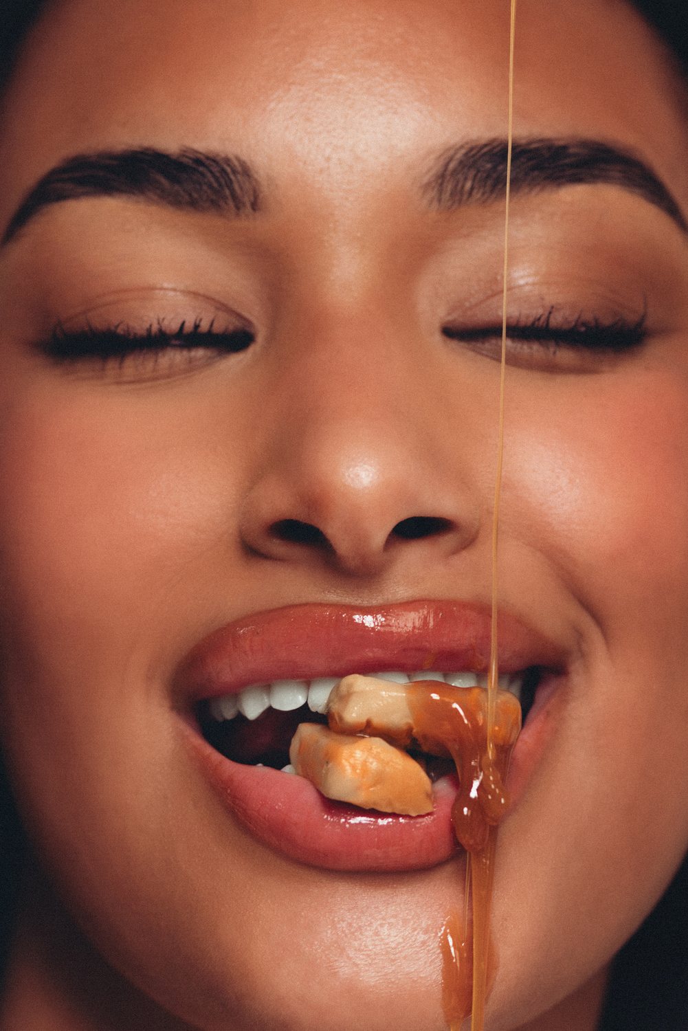 ANIRI Cosmetics, movement direction by Ivy Paulo