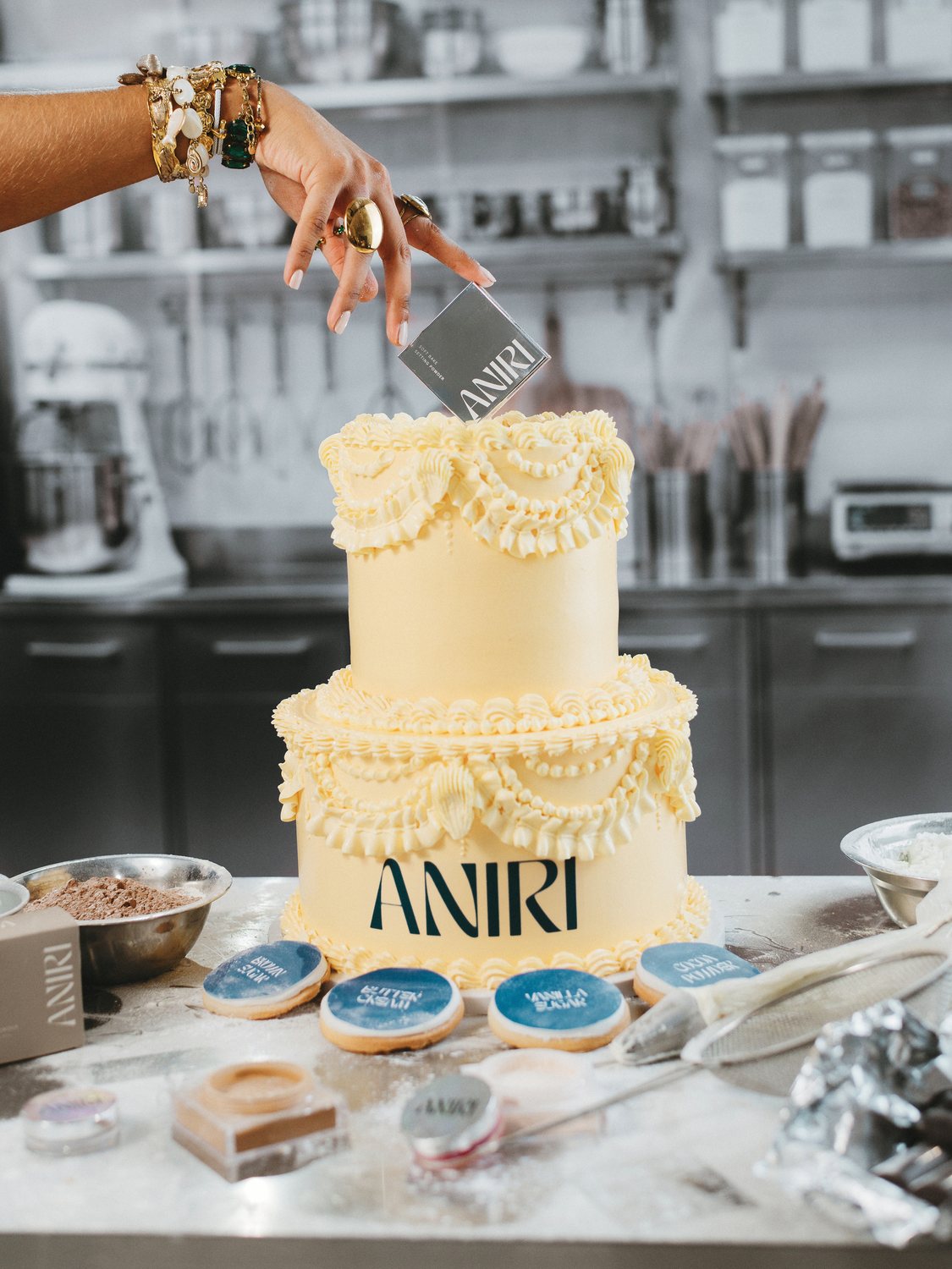 ANIRI Cosmetics, art direction, movement direction and set design by Ivy Paulo